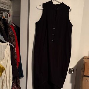 Chic Black Sleeveless Midi Dress